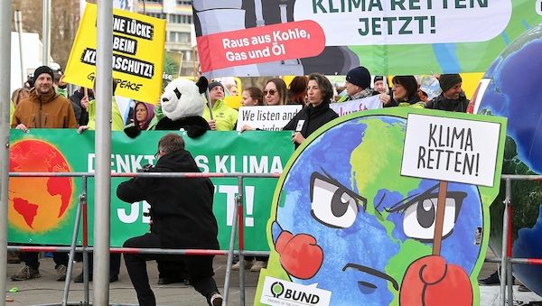 Studie: Neun Kippelemente bei aktueller Klimapolitik in Gefahr