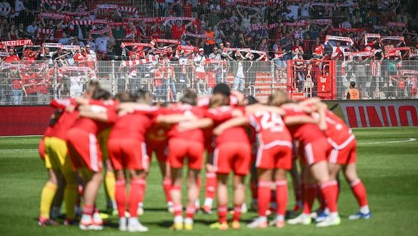 Mehr als 10.000 Fans: Alles bereit für Unions Aufstiegsparty