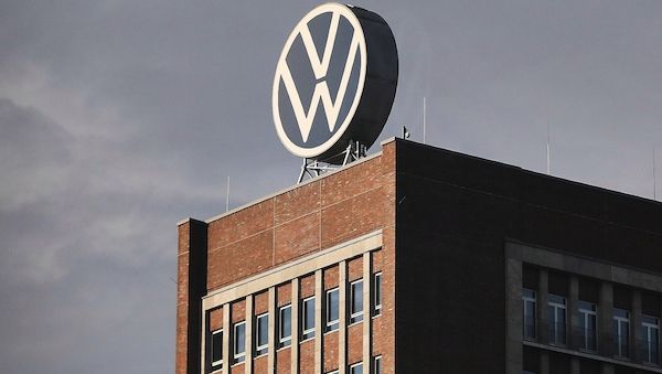 VW stellt Datum für EU-Verbrennerverbot infrage