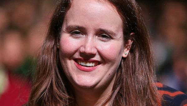 Lang kritisiert Parteien für Bequemlichkeit auf Social Media