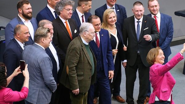 Insa-Chef sieht AfD-Wählerpotenzial bei knapp einem Drittel