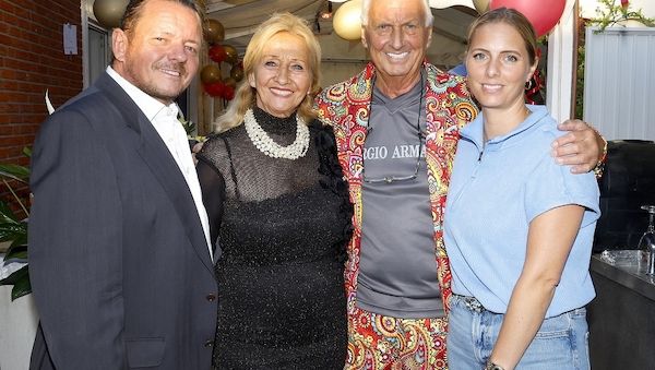 Berlins Gastronomie Legende Uwe Igel feierte 85. Geburtstag