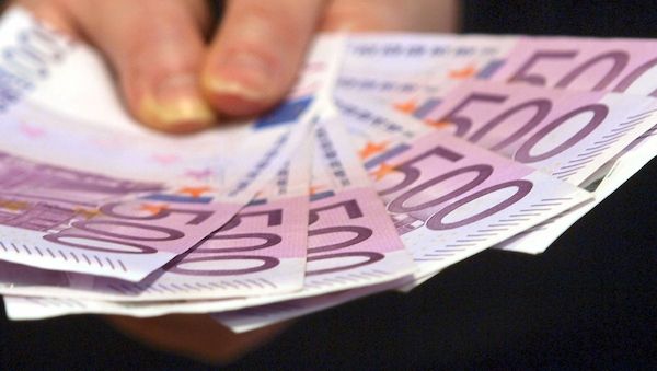 Sozialverband "entsetzt" über Entwicklung der Manager-Gehälter