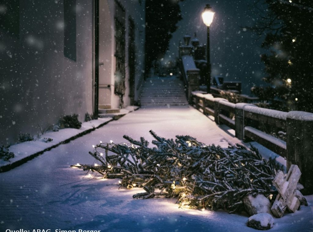 Deutsche lieben ihren geschmückten Weihnachtsbaum und möchten nicht auf ihn verzichten