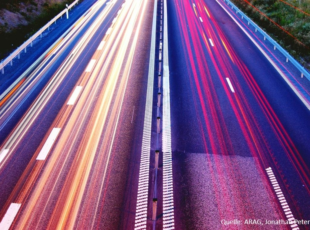 ARAG Experten: Was Autofahrer wissen sollten!