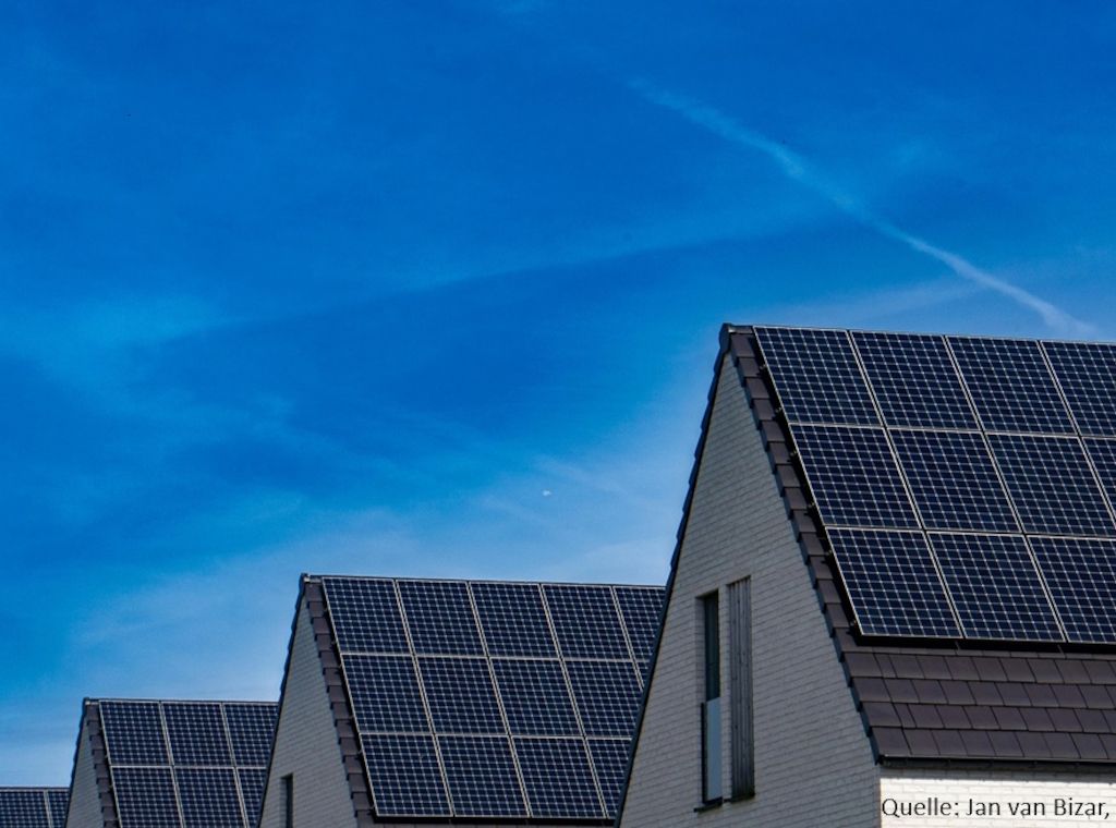 Sonnige Zeiten für Photovoltaikanlagen? ARAG Experten geben Antwort