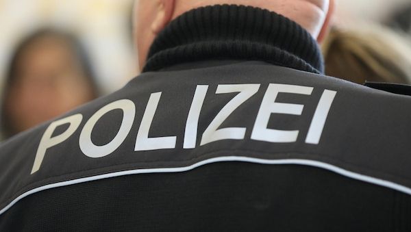 Sechs Verletzte bei Verkehrsunfall in Berlin-Westend