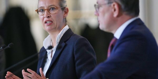 AfD schickt Verfassungsschutz Abmahnung