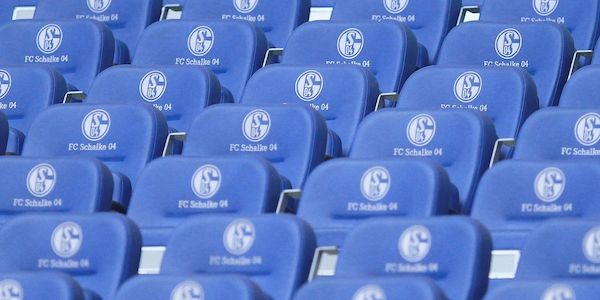 Schalke stellt Trainer van Wonderen sofort frei