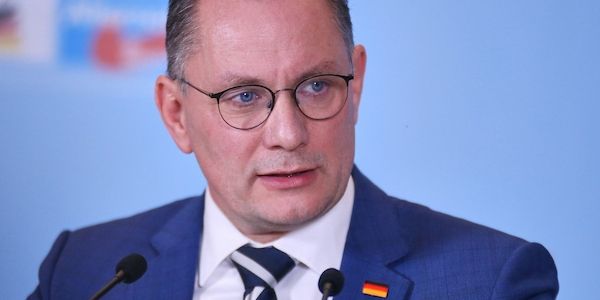 Chrupalla will "Thema Verfassungsschutz angreifen"