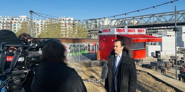 Verwaltungsreform: Mehr Effizienz und Bürgernähe