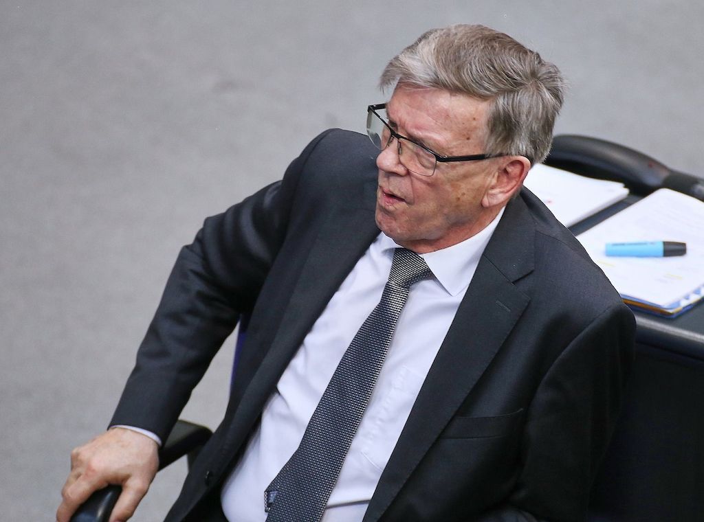 Otten scheitert in weiteren Wahlgängen für Bundestagspräsidium