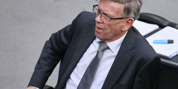 Otten scheitert in weiteren Wahlgängen für Bundestagspräsidium