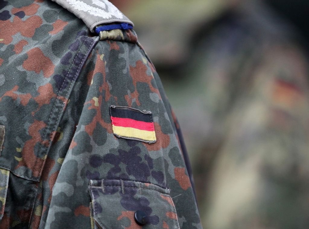 Fünf Unternehmen bewerben sich um geheimes Bundeswehr-KI-Projekt