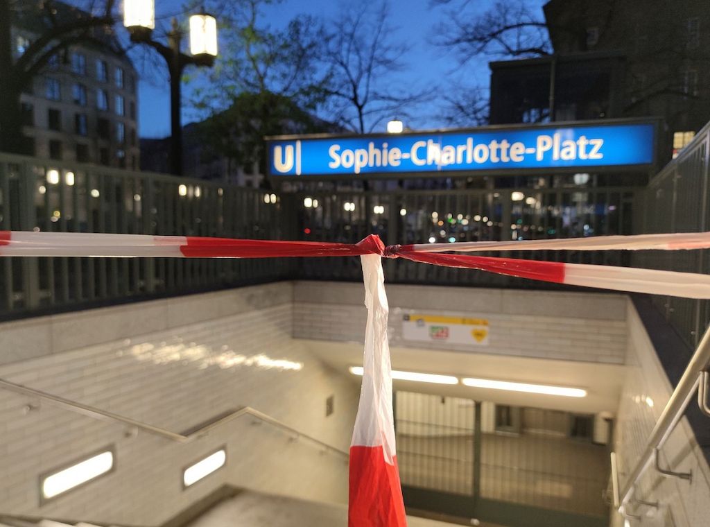 Tödliche Messerstecherei an Berliner U-Bahnhof offenbar nach Streit