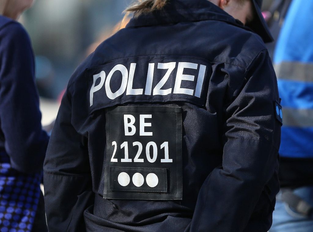 Tödlicher Messerangriff in Berlin: Täter von Polizei niedergeschossen