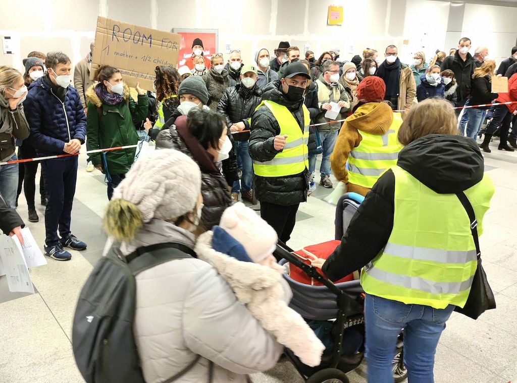 Studie: Weniger Ukraine-Flüchtlinge setzen auf doppelte Beschulung