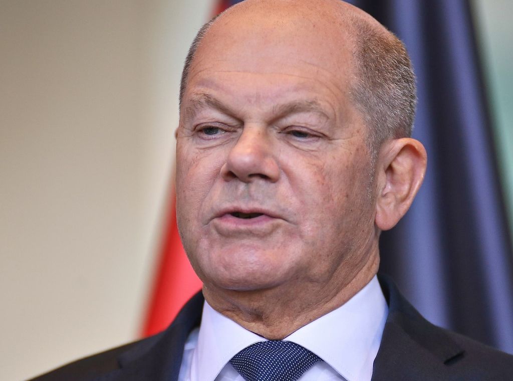 Scholz würdigt Franziskus` Einsatz für Brüderlichkeit