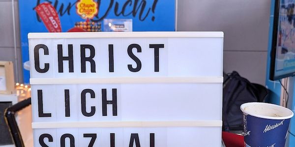 CDU-Sozialflügel weist Klöckners Kritik an Kirchen zurück