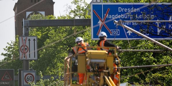 Berlins Busse wegen A100-Umleitung mit erheblichen Verspätungen