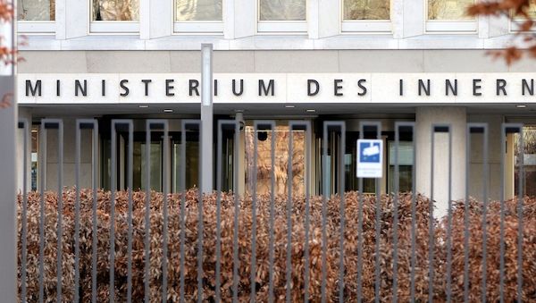 Bericht: Innenministerium stoppt Flüchtlingsflug aus dem Sudan