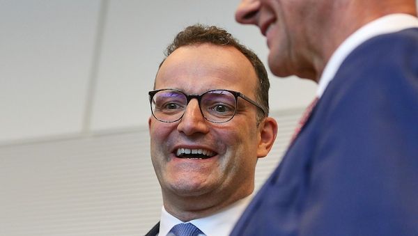 Jens Spahn neuer Chef der Unionsfraktion