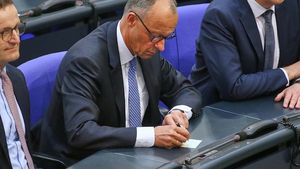 Merz scheitert bei Kanzlerwahl im ersten Wahlgang