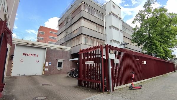 JVA Moabit erhält Suizidpräventionspreis