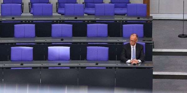 Wüst freut sich über zweiten Kanzler aus NRW nach Konrad Adenauer