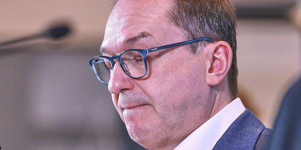 Van Aken kritisiert Dobrindts Absage an AfD-Verbotsverfahren