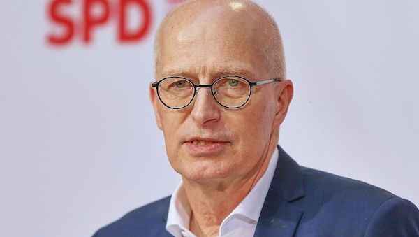 Hamburg: Peter Tschentscher hat heute vier neue Staatsrätinnen ernannt