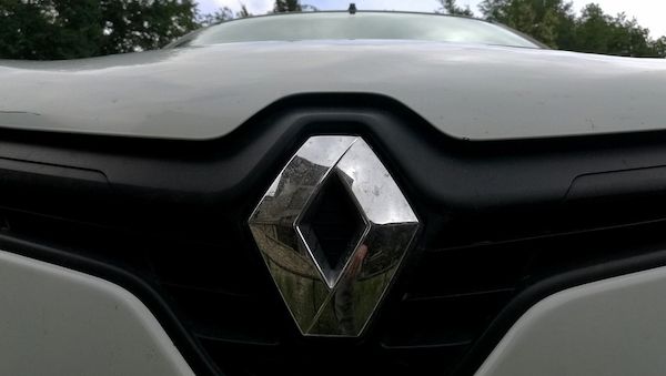Renault sieht Umbaudruck auf Großkonzerne der Autobranche