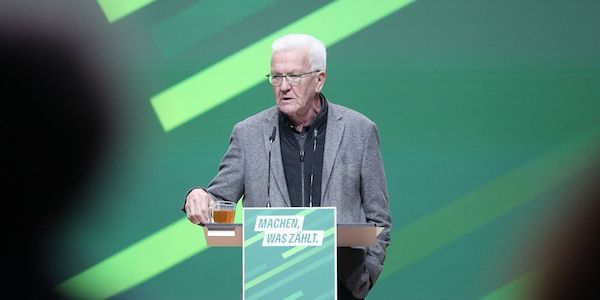 Kretschmann wirft Grünen ungeklärtes Verhältnis zur Migration vor