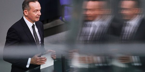 Bundesverkehrsminister Volker Wissing will "derzeit" nicht in SPD eintreten