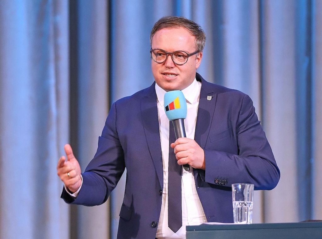 Ministerpräsident Mario Voigt plädiert für neues Selbstbewusstsein Ostdeutschlands