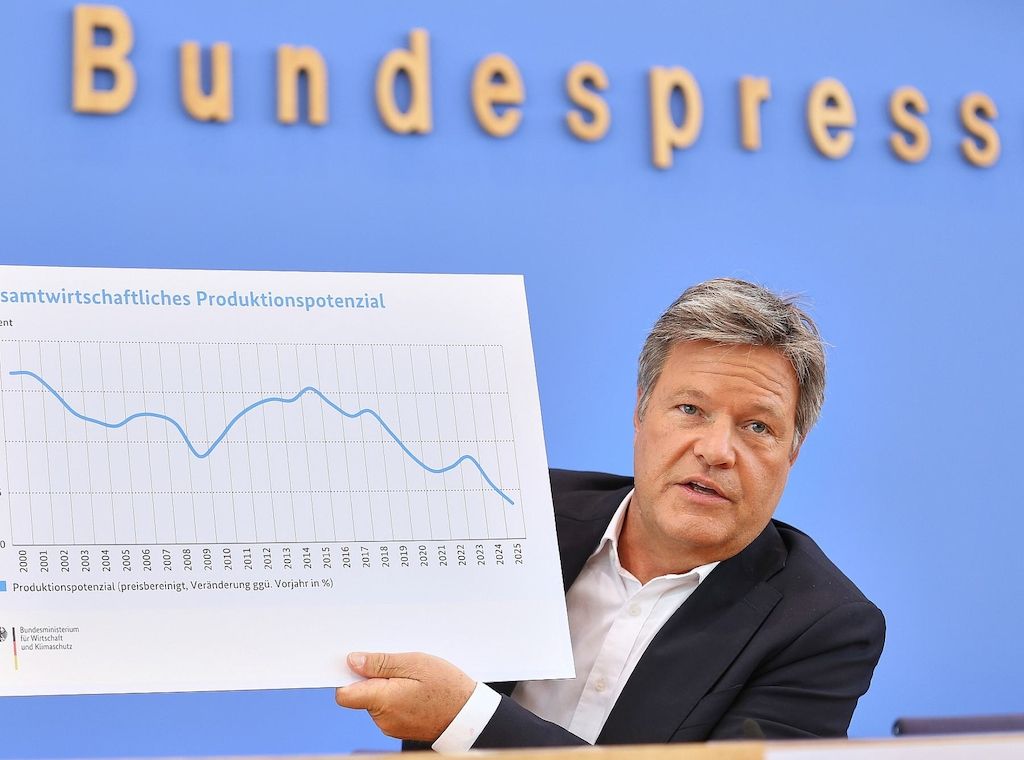 Breitband-Verband rüffelt Habeck - "Probleme hausgemacht"