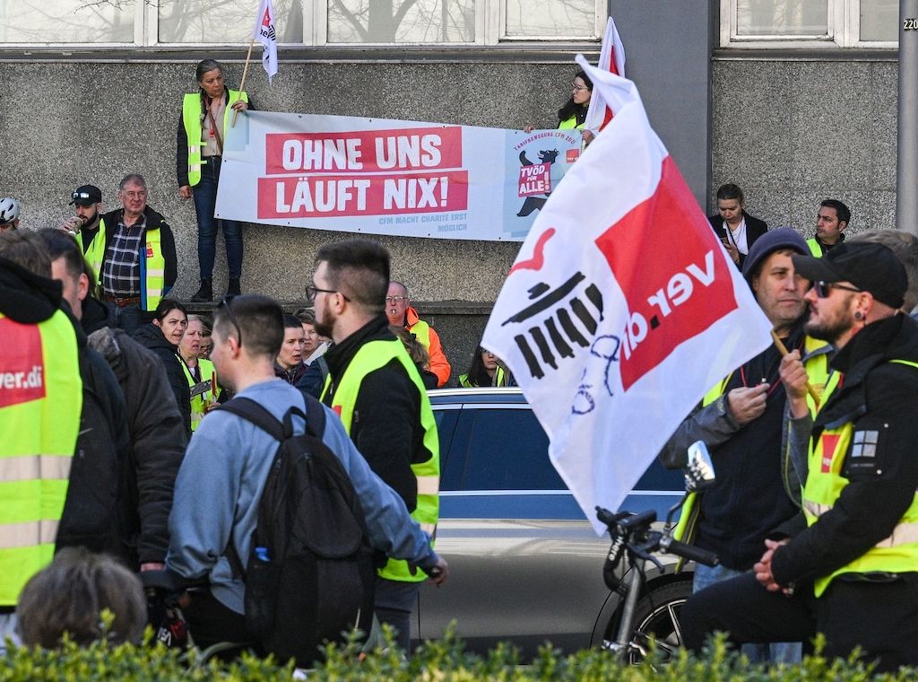 Bei der Charité-Tochter CFM hat ein mehrtägiger Ausstand für eine bessere Bezahlung begonnen
