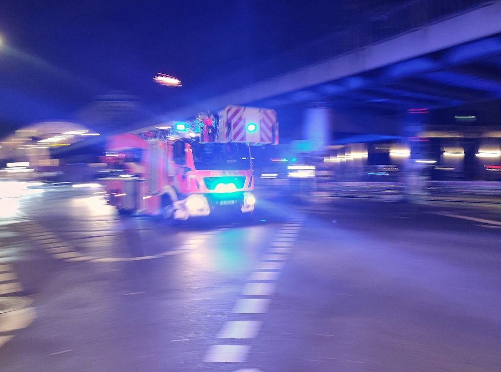 Dachstuhlbrand in Neukölln: Staatsschutz ermittelt