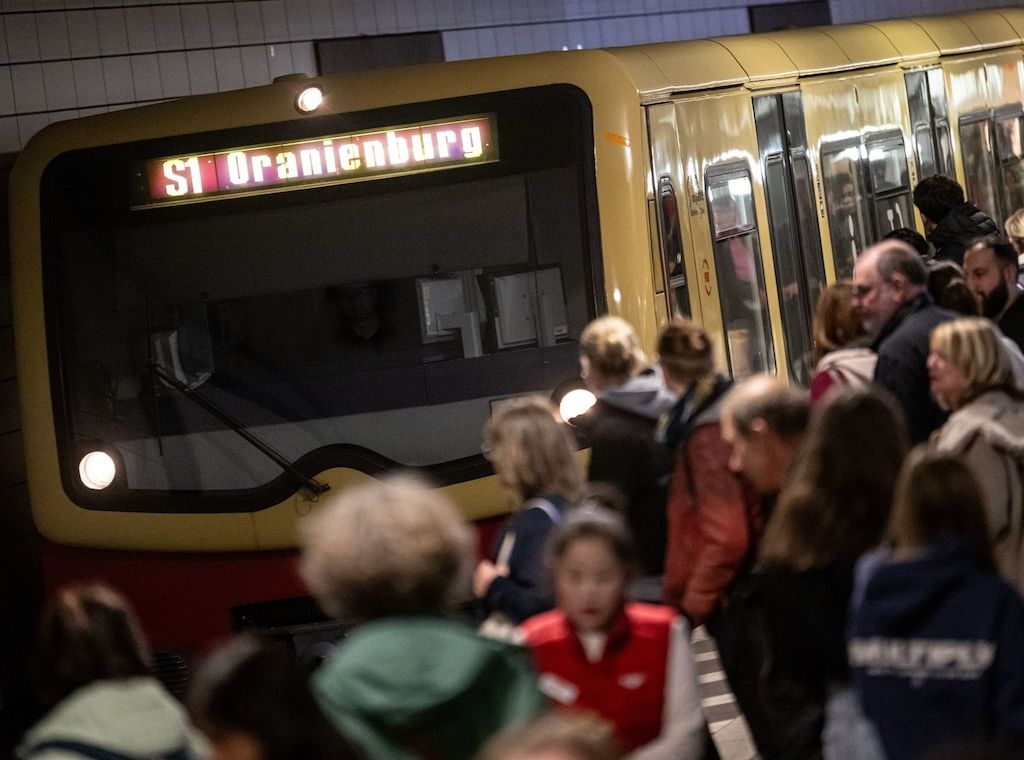 Kabeldiebstahl: Nord-Süd-Strecke der S-Bahn unterbrochen