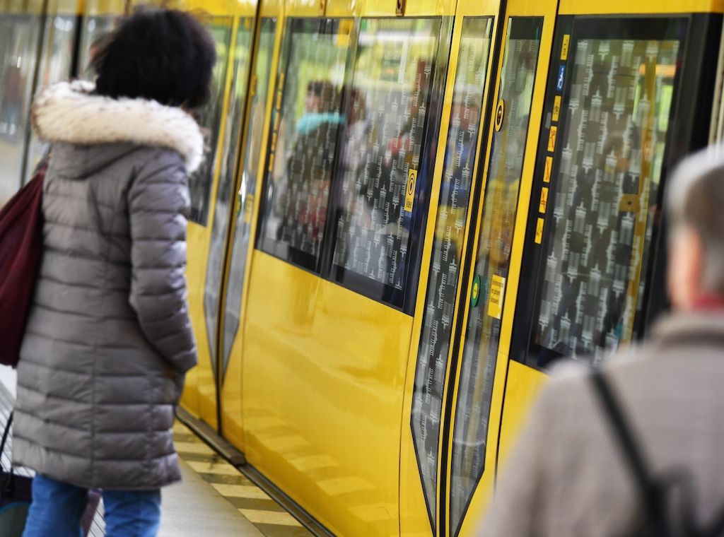 U-Bahn-Türen bei Abfahrt offen halten: Es droht Geldstrafe