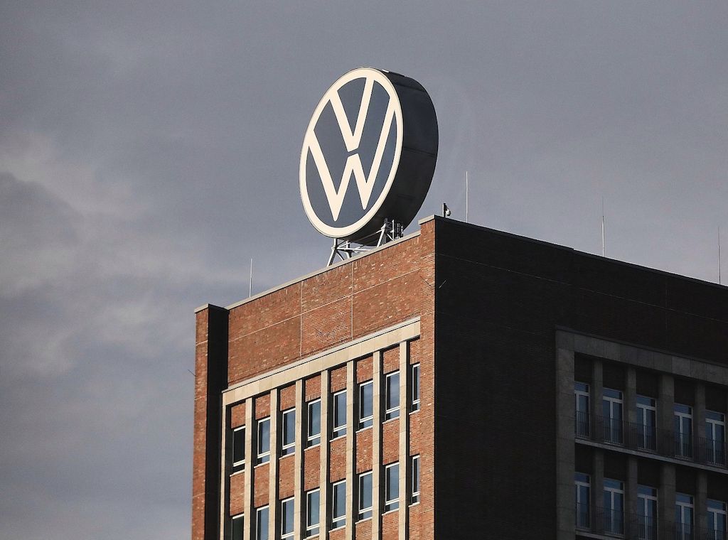 VW stellt Datum für EU-Verbrennerverbot infrage