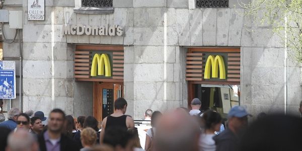 Grüne kritisieren geplante Mehrwertsteuer-Senkung in Gastronomie