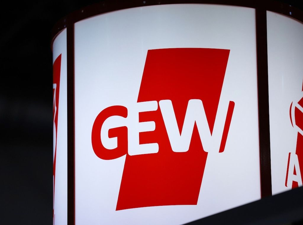 GEW fordert Prien und Bär zur Kooperation auf
