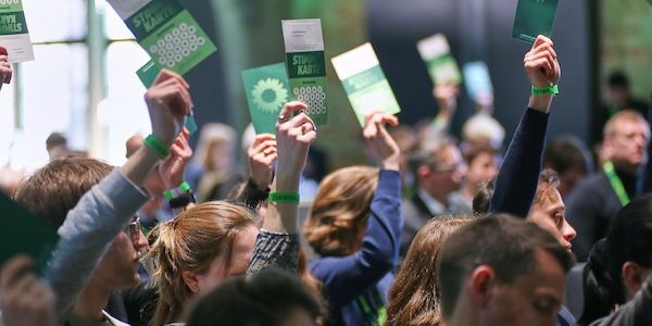 Grüne in Hamburg billigen Koalitionsvertrag