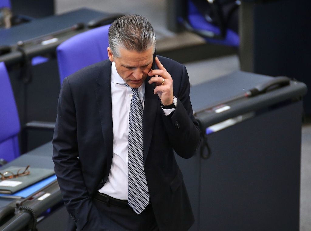 Frei mahnt künftige Koalitionspartner zu fairem Umgang