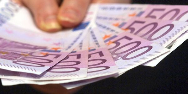 Sozialverband "entsetzt" über Entwicklung der Manager-Gehälter