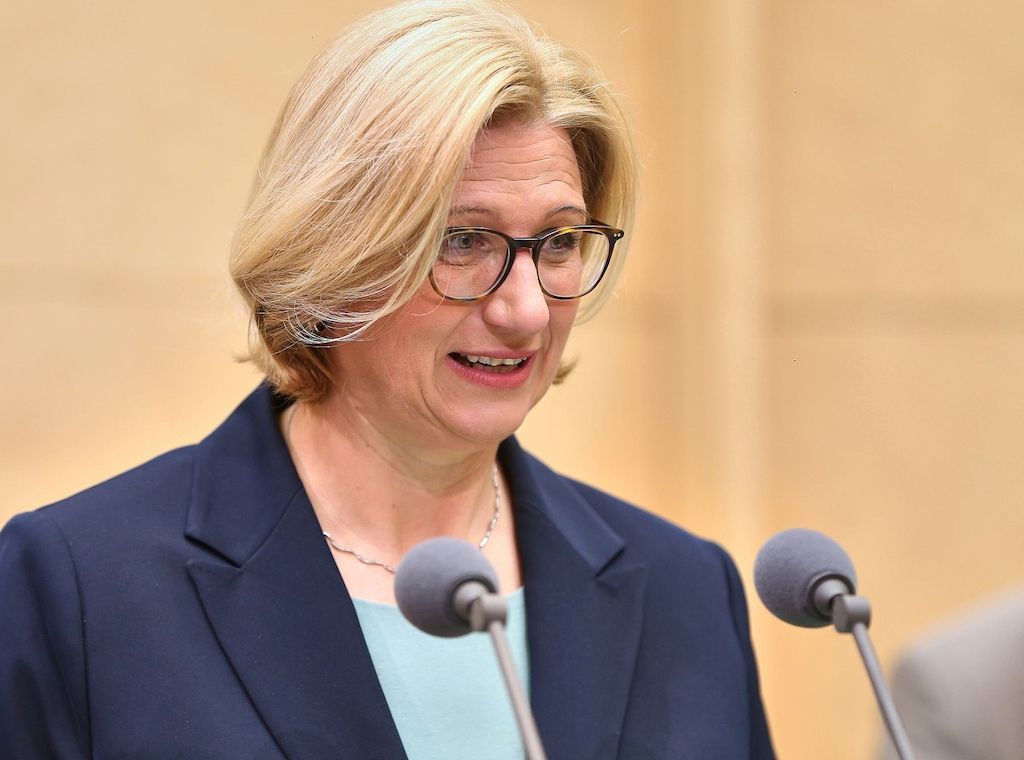 Rehlinger weist mögliche Ansprüche auf Ministerposten zurück