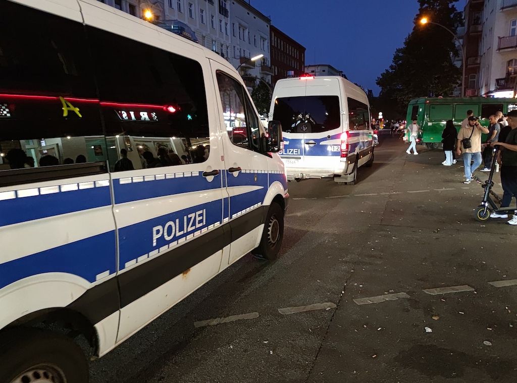 Streit im Bezirksamt Berlin-Neukölln über Rechtsextremismus-Bericht
