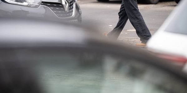 Brandenburgs Verkehrsminister Detlef Tabbert will Fußverkehr verbessern