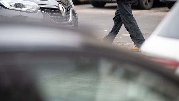 Brandenburgs Verkehrsminister Detlef Tabbert will Fußverkehr verbessern